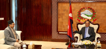 प्रधानमन्त्री दाहाल र सभामुख घिमिरेबीच भेटवार्ता